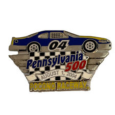 2004 Pennsylvania 500 Pocono Raceway Long Pond NASCAR Race Racing Lapel Hat Pin picture