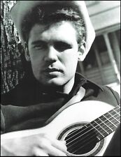 Duane Eddy with vintage Martin acoustic guitar 8 x 11 b/w pin-up photo picture