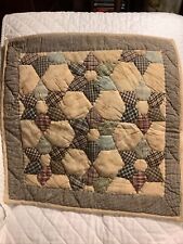 Farmhouse Primitive Patchwork Quilt Square Wall-Hanging, Americana Design Cutter picture