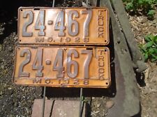 Missouri 1928 Truck License Plate pair, Model A, Ford, vintage picture