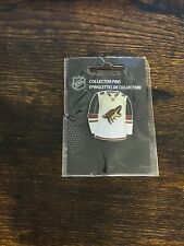 Arizona Coyotes NHL White Jersey Logo Lapel Collectors Pin NEW picture