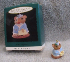 Hallmark Miniature Ornament 1996 Hattie Chapeau Mouse Carries A Gift To Friend picture