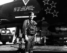U.S Air Force Flying Ace Capt. Steve Ritchie Vietnam War 8X10 Photo 109 picture