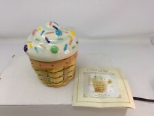 Longaberger Collectors Club Little Cupcake Basket with Pottery Top picture