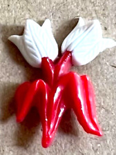 Outstanding Vintage 1940s Dainty Pair TULIPS Realistic Button WHITE & RED  1” picture
