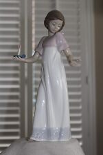 Nao by LLADRO 