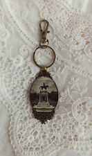 Gen. Robert E Lee Collectable Monument Keychain Gift, Confederate Collectable picture