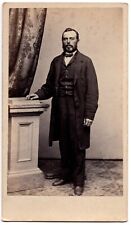 ANTIQUE CDV CIRCA 1860s G.H. LOOMIS HANDSOME BEARDED MAN IN SUIT BOSTON MASS. picture