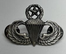 Vintage US Military Pin/Lapel, D22 Master Parachutist picture