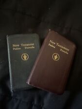 New Testament Psalms Proverbs pocket Bibles, The Gideons 1950s and 1960s Rare picture