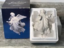 Vintage 1985 Avon Nativity Collectibles The Angel Porcelain Taiwan W Box As Is picture
