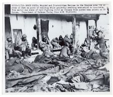 1950 USMC Marine Wounded Hungnam Korea Area 7x8.25 Original News Telephoto picture