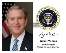 PRESIDENT GEORGE W. BUSH PRESIDENTIAL SEAL AUTOGRAPHED 8X10 PHOTOGRAPH picture