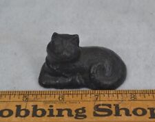 antique 19thc cat cast iron paper weight small 2.5 x 1.5 x 1.5 tall  original picture
