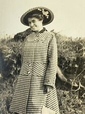 AxI) Found Photograph 1930s-40s Ugly Woman Checker Coat Fancy Hat Fashion picture