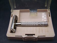 VINTAGE 1963 GILLETTE FLARE TIP SUPER SPEED TWIST TO OPEN SAFETY RAZOR NICE USED picture
