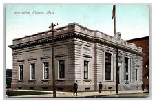 Post Office  Building Holyoke Massachusetts MA UDB Postcard N26 picture