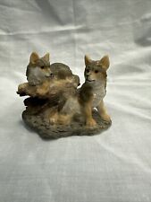 YOUNG'S WOLF Wolves COLLECTIBLE STATUE- RESIN FIGURINE 1997 picture