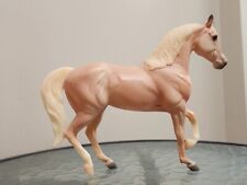 Breyer Model Horse Palomino Morgan Mariah Mold #917 picture