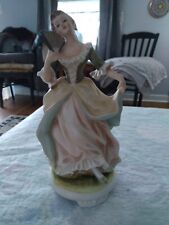 Vntg. Lefton Beautiful Figurine of a lady with fan Porcelain - 8