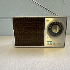 Vintage ITC Transistor Radio (untested) picture