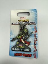 Disney Marvel Thor Ragnarok Pin- Hulk & Thor (Limited Edition Pin 2017) picture
