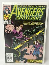 Avengers Spotlight Hawkeye #24 Marvel Comics 1989 Copper Age picture