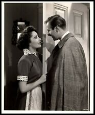 Elizabeth Taylor + Don Taylor in Father of the Bride 1950 PORTRAIT DBW Photo 481 picture