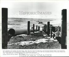 1975 Press Photo Trans-Alaska pipeline under construction near Pump Station 3 picture