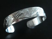 Native North American Canada Indigenous silver Whale fins cuff bracelet 1/2