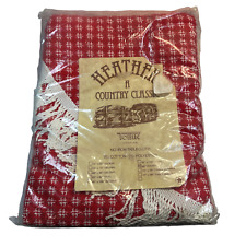 A Country Classic Vintage Red White Heather 68