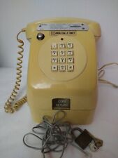 Vintage CKT #676 25 Cent Pay Station Telephone Beige for 212 & 718 Area Calls picture