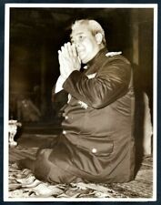 LAOTIAN PRO WESTERN PREMIER BOUN OUM AT PRAY FOR AMERICAN AID 1961 Photo Y 148 picture