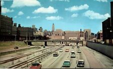 Postcard, Chicago Illinois Congress Street Expressway, City view, Old Cars, City picture