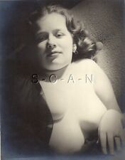 Original Vintage 1940s-60s Nude (8 x 10) RP- Detroit- Artistic- Well Endowed picture