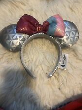 Disney Parks Epcot Bubblegum Wall Spaceship Earth Minnie Mouse Mickey Ears RARE picture