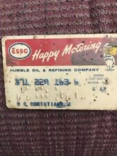 *ESSO OIL* EXPIRED CREDIT CARD.  RARE, VINTAGE CARD  Expired 6/62 picture