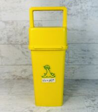 Tupperware 1491 - Small Food Container - Yellow - Vintage picture