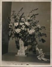 1939 Press Photo Mrs. El Berdan Wins First prize In Flower arrangments picture