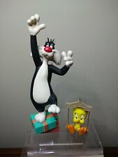 Hallmark Keepsake 1995 Looney Tunes Sylvester & Tweety Christmas Ornament Set picture