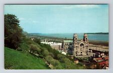 St Anne de Beaupre-Quebec, The Basilica, Vintage Postcard picture