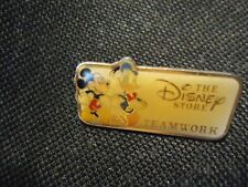 DISNEY STORE TEAMWORK AWARD MICKEY MOUSE & DONALD DUCK PIN picture