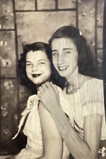 APRIL SCRATCHED OUT BETTY 1940s VTG PHOTO BOOTH GIRLS GAY LESBIAN INT Defaced picture