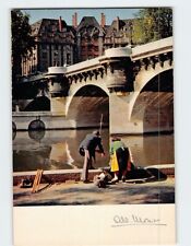 Postcard Un dimanche au Pont Neuf Paris France picture