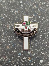 36th Ulster Division 1916 Somme Remembrance POPPIES WHITE CROSS VERY Rare Badge picture