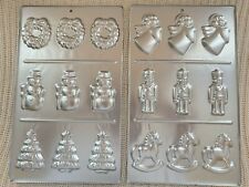 2 Vintage Christmas 1985 Wilton Classic Cookie/Candy Tray Molds Preowned 15