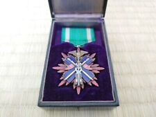 Old Japan Army Medal Badge Order Of The Golden Kite 5th Class with Box Used picture