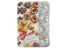 WILTON 1996 COOKIE PAN 12 Petite HEART Muffins Brownies 2105-2432 New Other picture