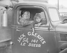 Minneapolis, Minnesota,Jack Greaves Trucking Vintage Old Photo 8.5 x 11 Reprints picture