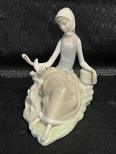 LLADRO Shepherdess Girl Sitting w/Dove Bird Figurine #4660 Matte Vintage  picture